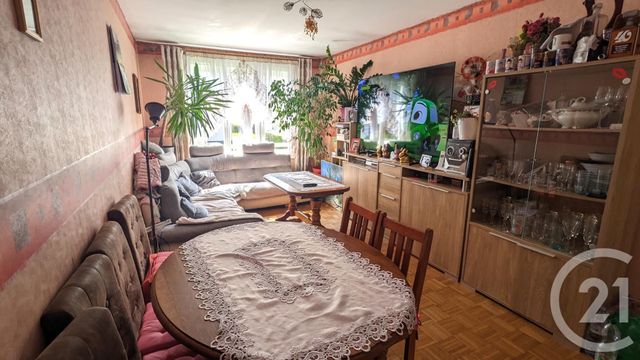 Appartement F6 à vendre - 6 pièces - 98.3 m2 - ST LO - 50 - BASSE-NORMANDIE - Century 21 Delucimmo