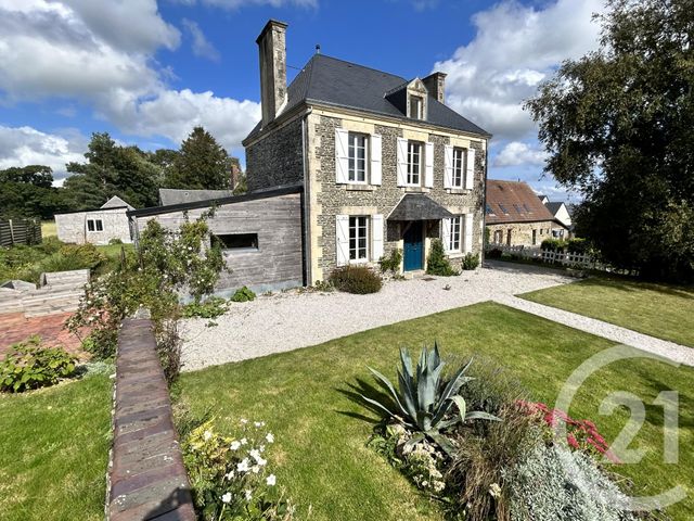 maison à vendre - 5 pièces - 160.0 m2 - ST JEAN D ELLE - 50 - BASSE-NORMANDIE - Century 21 Delucimmo
