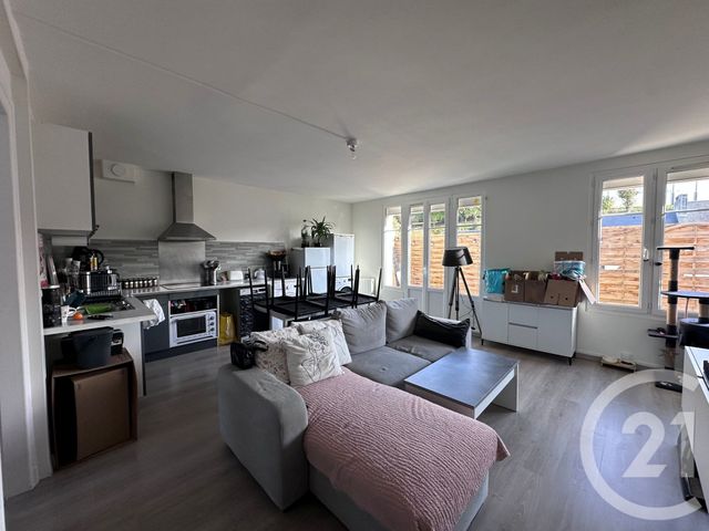 Appartement F2 à louer - 2 pièces - 52.24 m2 - ST LO - 50 - BASSE-NORMANDIE - Century 21 Delucimmo