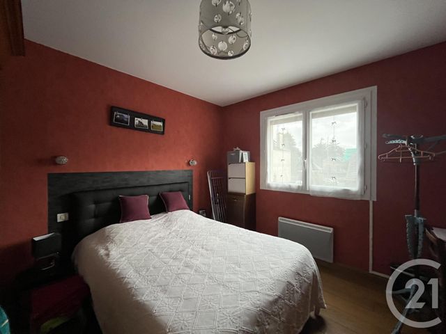 Appartement F3 à vendre - 3 pièces - 83.6 m2 - ST LO - 50 - BASSE-NORMANDIE - Century 21 Delucimmo