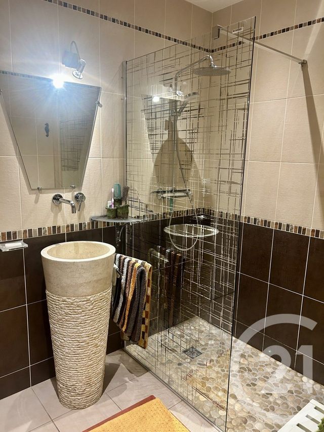 maison à vendre - 8 pièces - 302.0 m2 - ST LO - 50 - BASSE-NORMANDIE - Century 21 Delucimmo