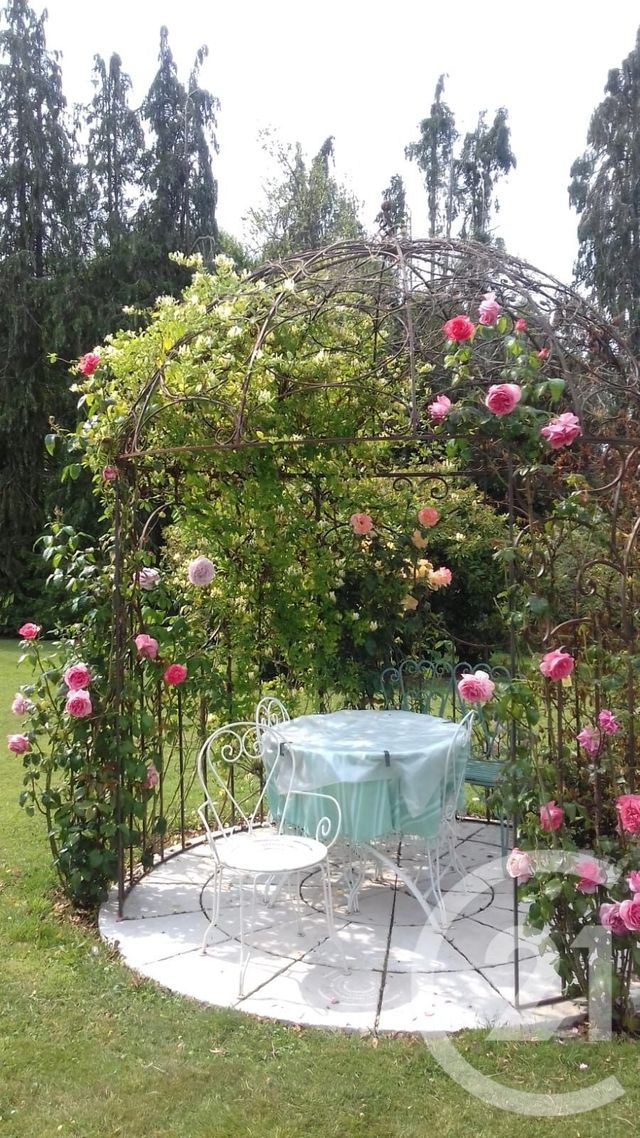 maison à vendre - 8 pièces - 302.0 m2 - ST LO - 50 - BASSE-NORMANDIE - Century 21 Delucimmo