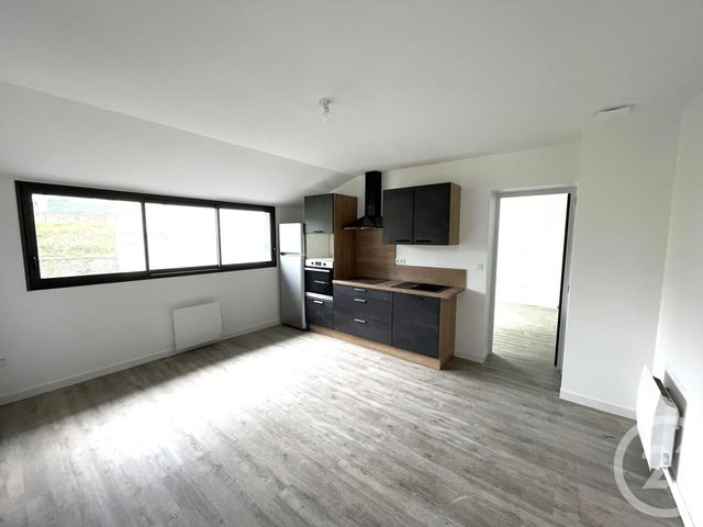 Appartement F3 à louer - 3 pièces - 41.01 m2 - ST LO - 50 - BASSE-NORMANDIE - Century 21 Delucimmo