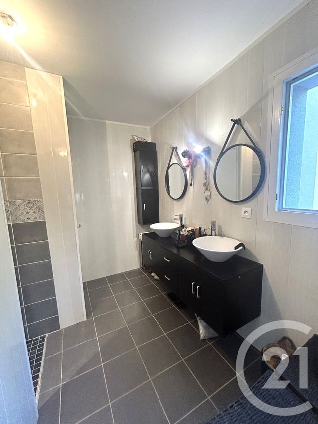 Afficher la photo en grand maison à vendre - 5 pièces - 154.23 m2 - MARIGNY LE LOZON - 50 - BASSE-NORMANDIE - Century 21 Delucimmo