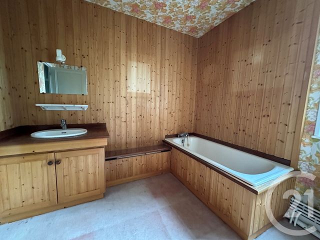 maison à vendre - 8 pièces - 227.0 m2 - ST CLAIR SUR L ELLE - 50 - BASSE-NORMANDIE - Century 21 Delucimmo