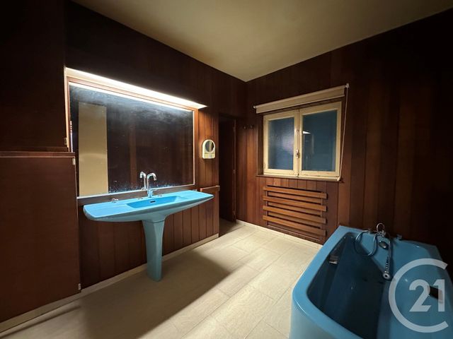 maison à vendre - 8 pièces - 227.0 m2 - ST CLAIR SUR L ELLE - 50 - BASSE-NORMANDIE - Century 21 Delucimmo