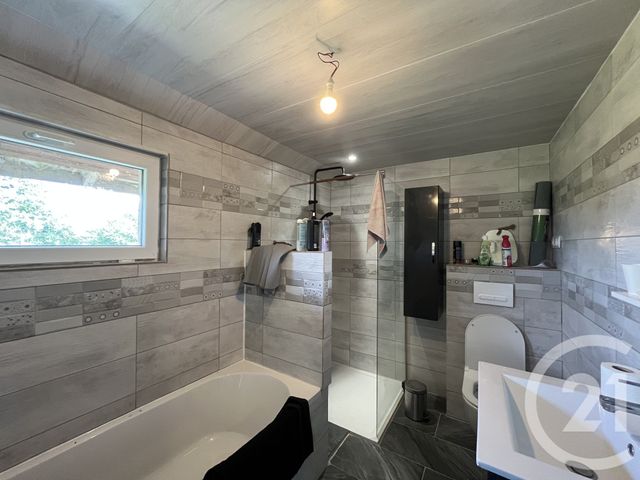 maison à vendre - 4 pièces - 91.28 m2 - ST JEAN D ELLE - 50 - BASSE-NORMANDIE - Century 21 Delucimmo