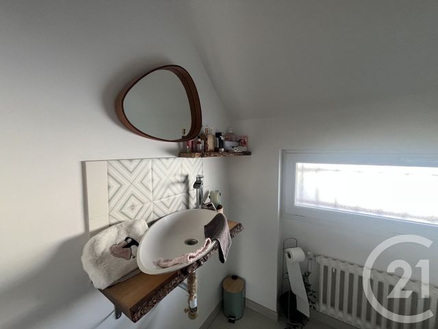 maison à vendre - 5 pièces - 95.75 m2 - ST LO - 50 - BASSE-NORMANDIE - Century 21 Delucimmo