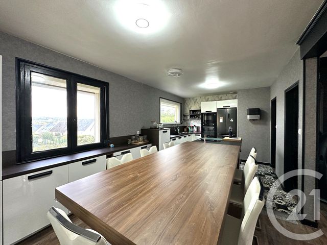 maison à vendre - 7 pièces - 161.0 m2 - ST LO - 50 - BASSE-NORMANDIE - Century 21 Delucimmo