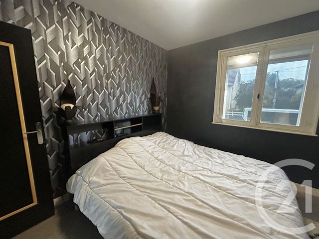 maison à vendre - 7 pièces - 161.0 m2 - ST LO - 50 - BASSE-NORMANDIE - Century 21 Delucimmo