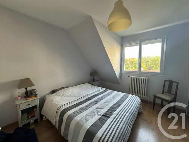 maison à vendre - 4 pièces - 106.99 m2 - ST LO - 50 - BASSE-NORMANDIE - Century 21 Delucimmo