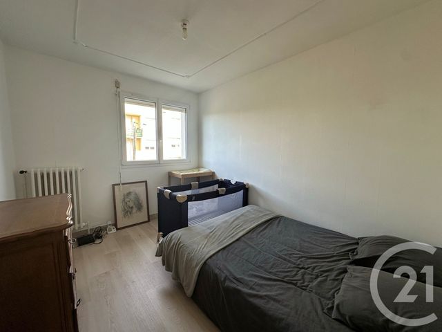 maison à vendre - 4 pièces - 106.99 m2 - ST LO - 50 - BASSE-NORMANDIE - Century 21 Delucimmo