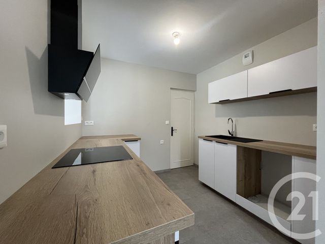 maison à vendre - 6 pièces - 123.58 m2 - ST LO - 50 - BASSE-NORMANDIE - Century 21 Delucimmo