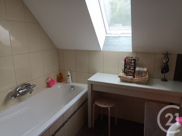 maison à vendre - 5 pièces - 130.44 m2 - ST FROMOND - 50 - BASSE-NORMANDIE - Century 21 Delucimmo