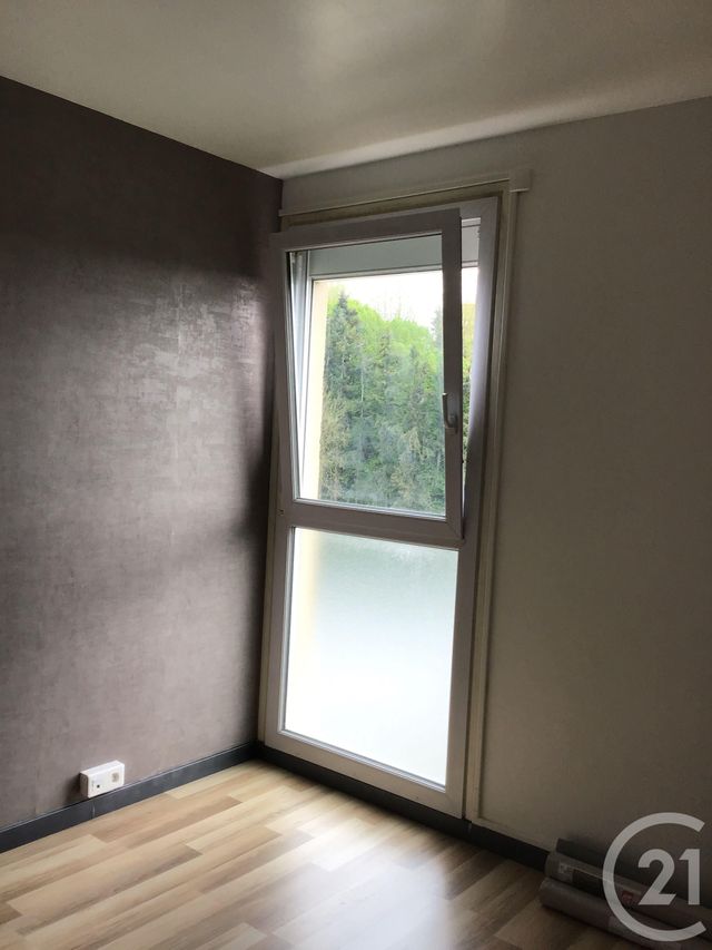 Appartement F4 à vendre - 4 pièces - 69.0 m2 - ST LO - 50 - BASSE-NORMANDIE - Century 21 Delucimmo