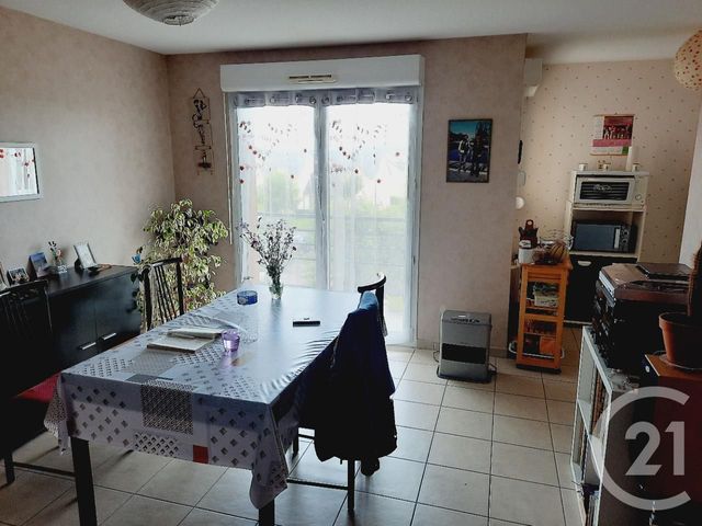 Afficher la photo en grand Appartement F2 à vendre - 3 pièces - 48.4 m2 - AGNEAUX - 50 - BASSE-NORMANDIE - Century 21 Delucimmo