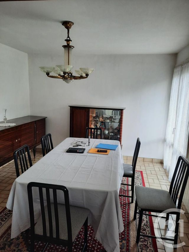 Afficher la photo en grand maison à vendre - 6 pièces - 142.0 m2 - ST LO - 50 - BASSE-NORMANDIE - Century 21 Delucimmo