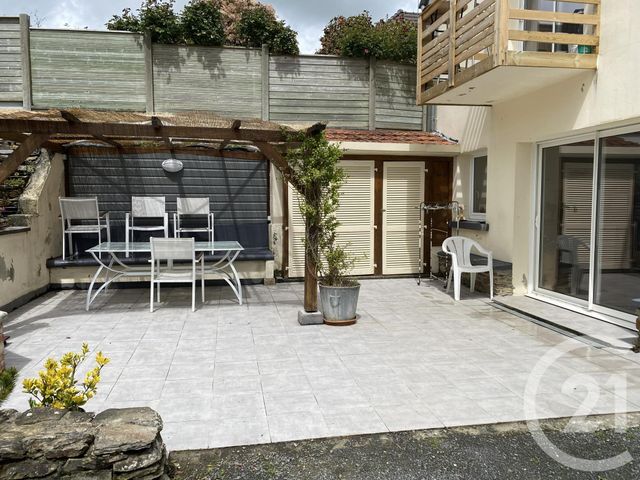 maison à vendre - 6 pièces - 165.0 m2 - AGNEAUX - 50 - BASSE-NORMANDIE - Century 21 Delucimmo maison à vendre - 6 pièces - 165.0 m2 - AGNEAUX - 50 - BASSE-NORMANDIE - Century 21 Delucimmo