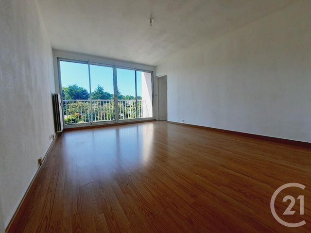 Appartement F2 à vendre - 2 pièces - 49.95 m2 - ST LO - 50 - BASSE-NORMANDIE - Century 21 Delucimmo